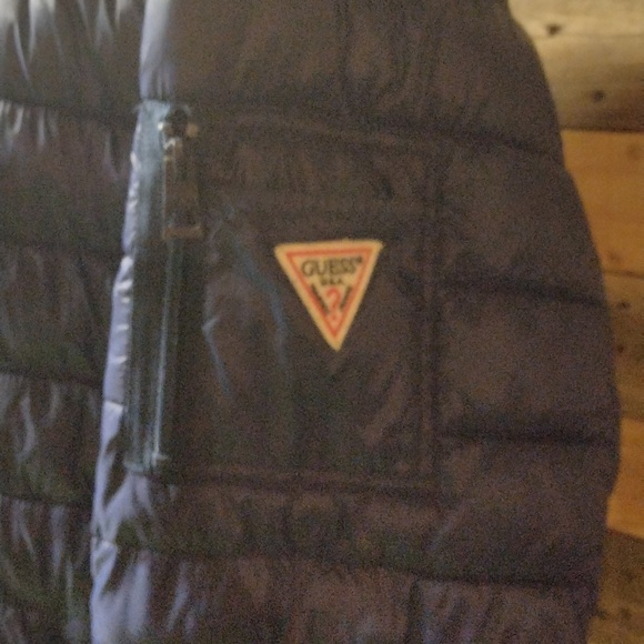 Unisex ,Guess , Navy,  light weight puffer jacket size XXL fits like XL - Picture 3 of 7